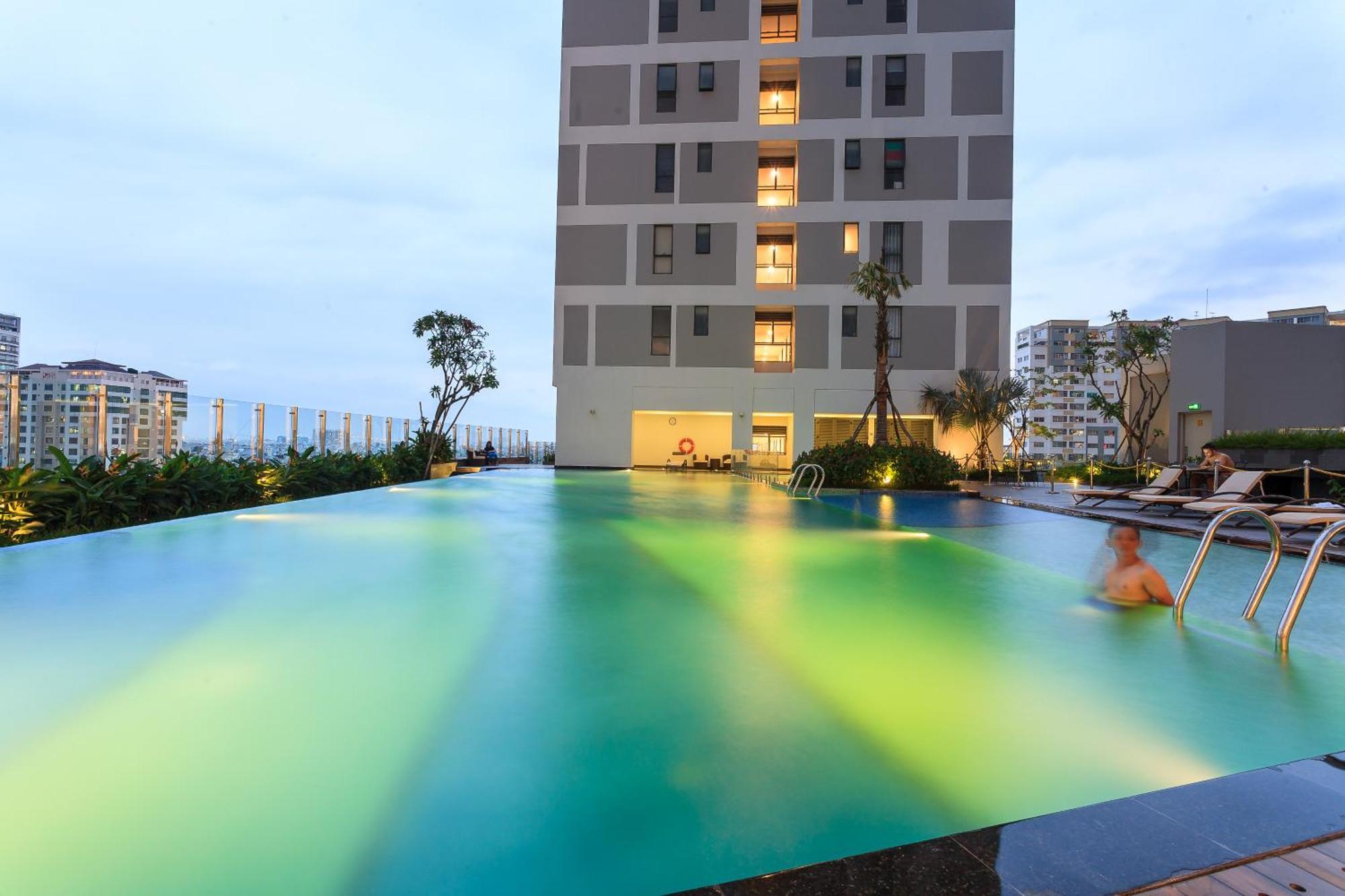 Lyn'S Home-River Gate- Pool- Gym-Pick Up Хошимин Экстерьер фото